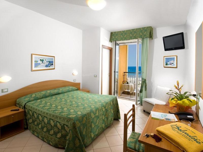 Hotel Belvedere Misano Adriatico Exterior photo