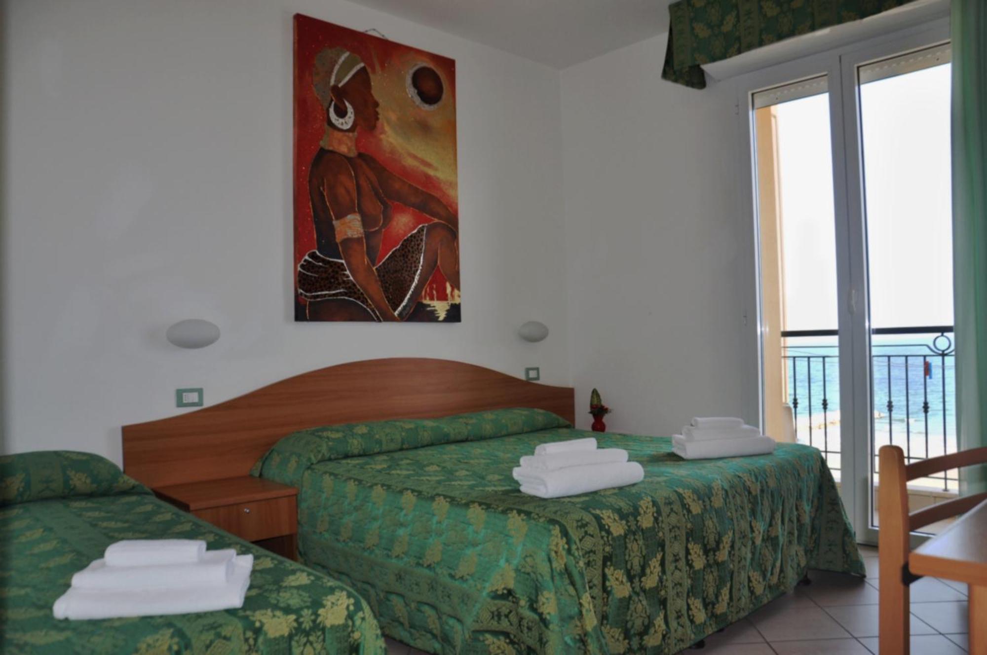 Hotel Belvedere Misano Adriatico Exterior photo